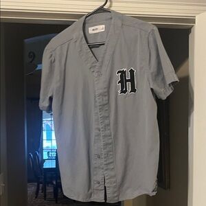 Gray Hollister Button-Up Shirt with H Logo